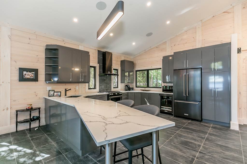 peek-a-boo-interior-2