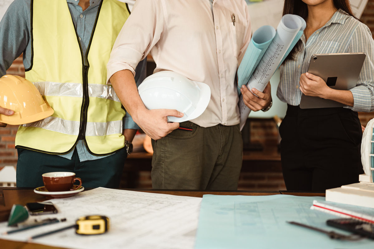 What is a General Contractor? - MK Design & Build